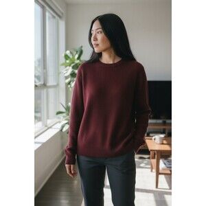 Carolyn Taylor Women's L Crew Neck Sweater Maroon